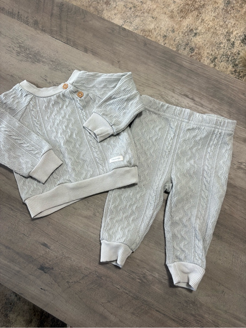 Tahari Light Gray Cable-Knit Kids Sweatpants & Joggers Set